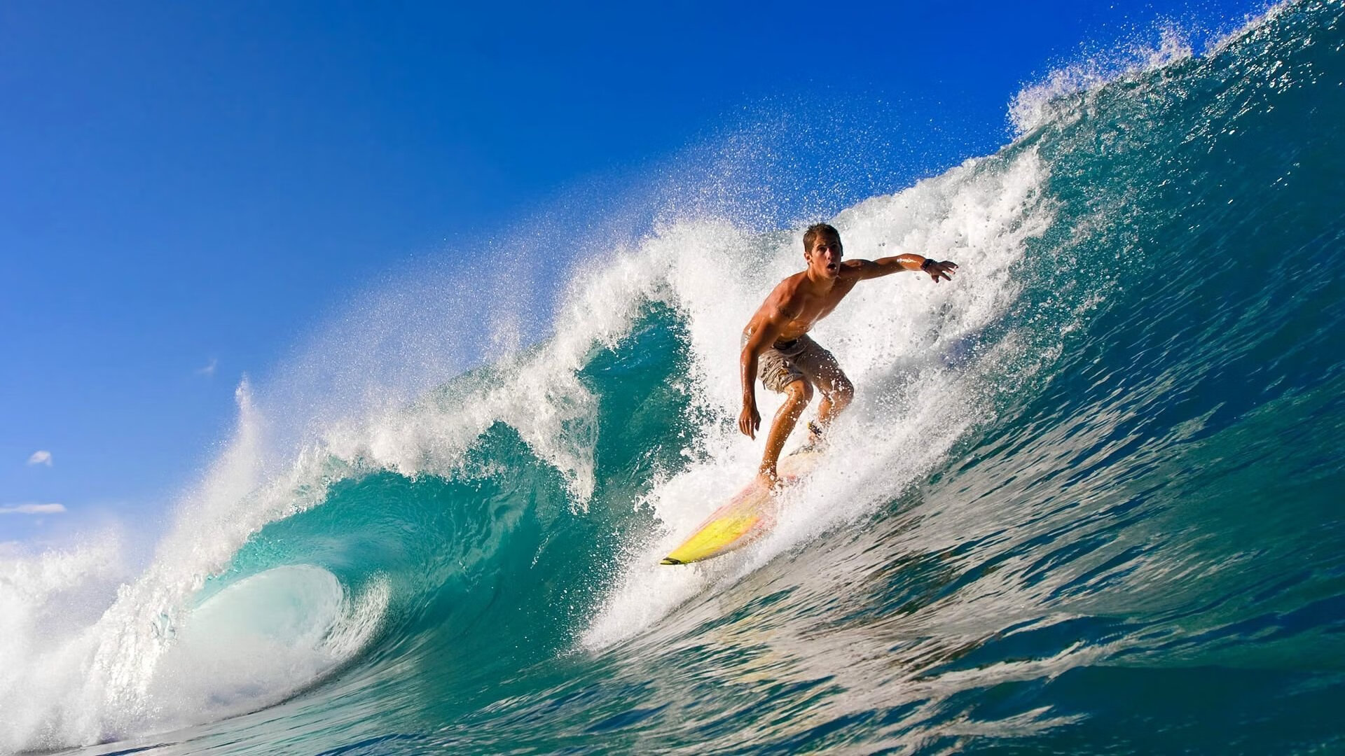 斯密斯：全黑队半场与后场进攻的心脏，推动攻势一步步实现，jr斯密