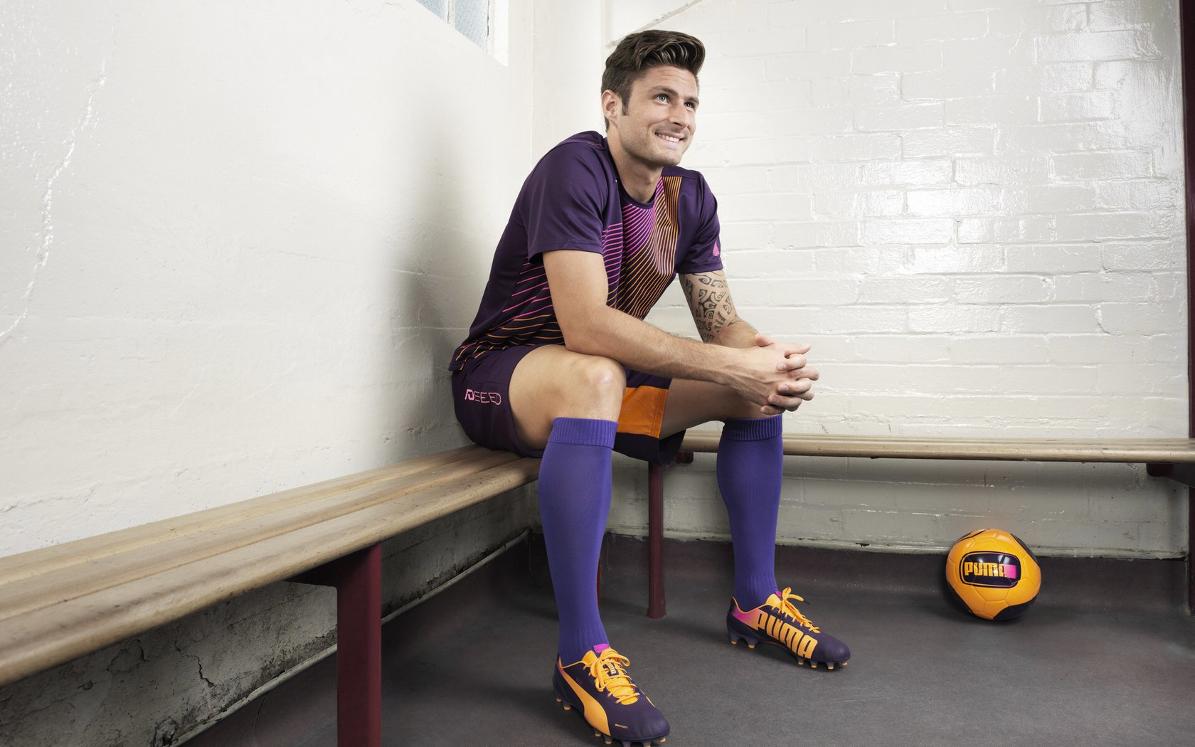 九游电竞平台官网-校园足球逐步建设视频教学系统方便教师互通学习，校园足球课程资源